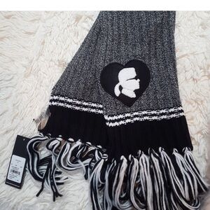 Karl Lagerfeld Monochrome Knit Scarf